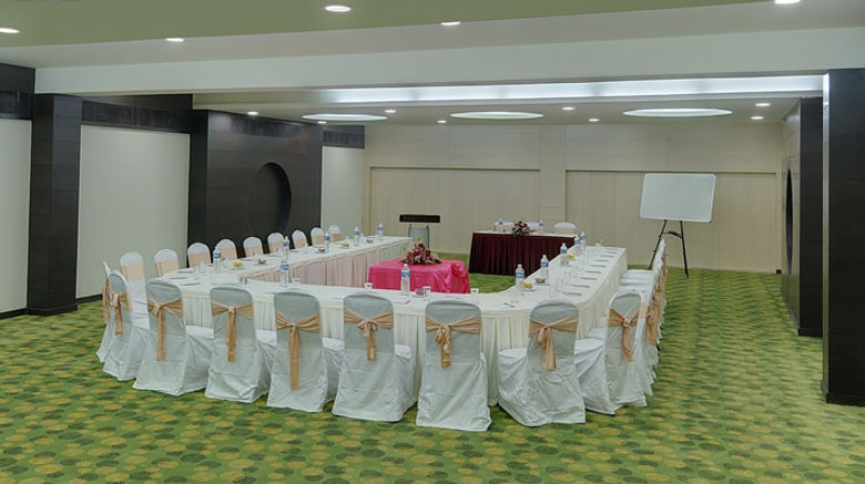 <b>Gee Kay Millennia Banquet</b>