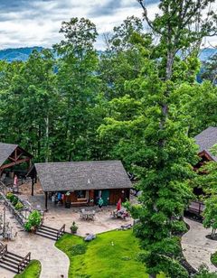 Adventures on the Gorge Resort