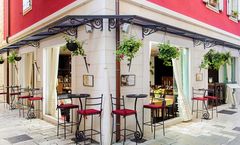 Marmont Heritage Hotel