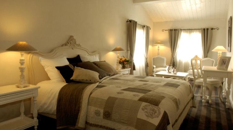 Le Clos Saint-Martin Hotel & Spa Suite