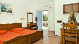 Alexandra Hotel & Apartments Room