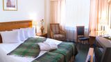 SunFlower Park Hotel Room