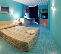 Art-hotel Liverpool Room