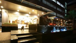 Adelphi Suites