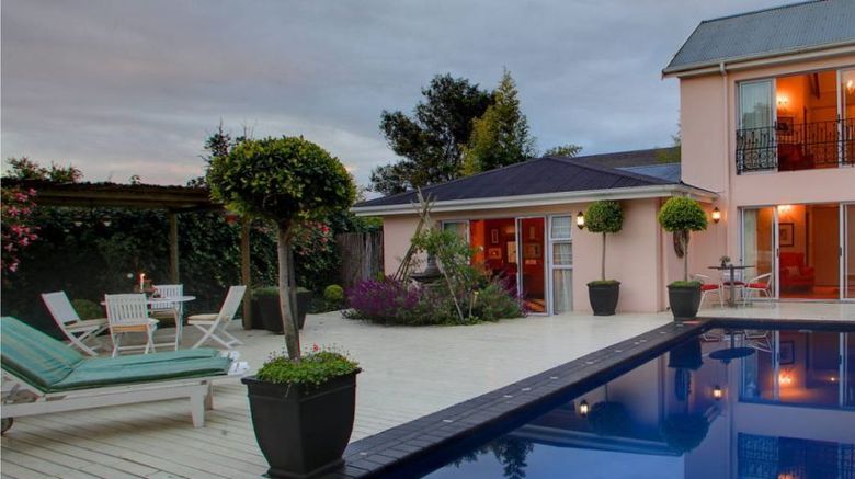 Acorn Guest House Exterior