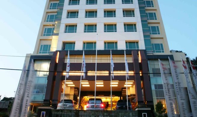 Swiss-Belhotel Maleosan Manado Exterior