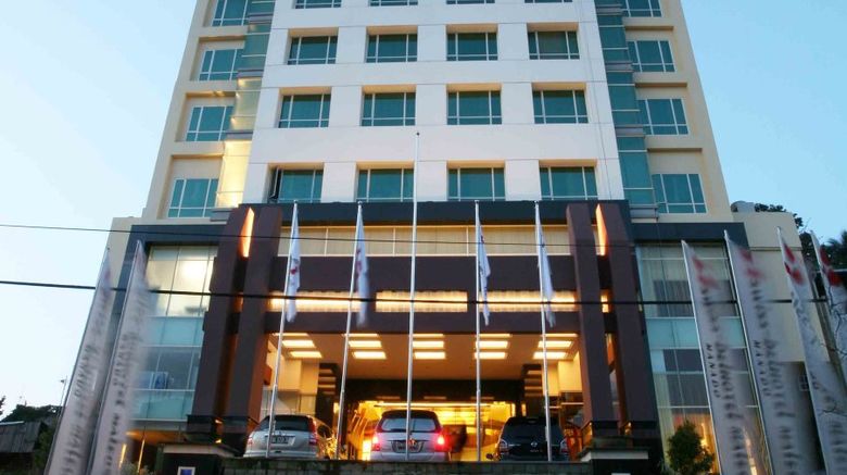 Swiss-Belhotel Maleosan Manado Exterior