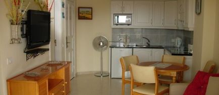 Laguna Park I Apartment Suite
