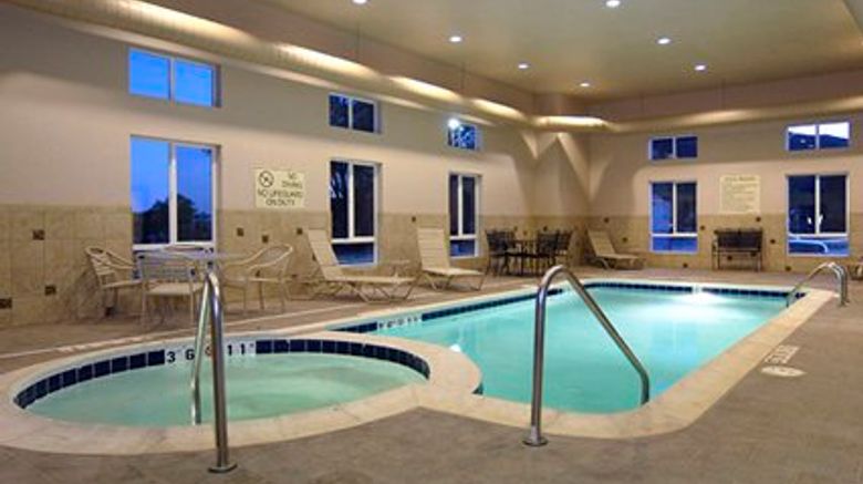 <b>Grand Vista Hotel Pool</b>