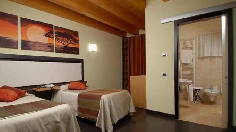<b>Hotel Villa Altura Room</b>