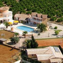 Los Caballos Hotel
