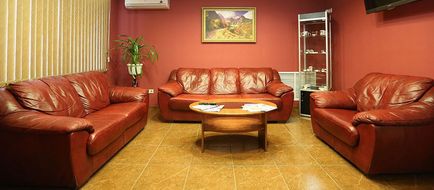 Avtozavodskaya Hotel Lobby