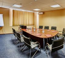 Avtozavodskaya Hotel Meeting