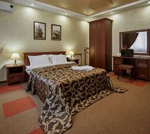 Avtozavodskaya Hotel Room