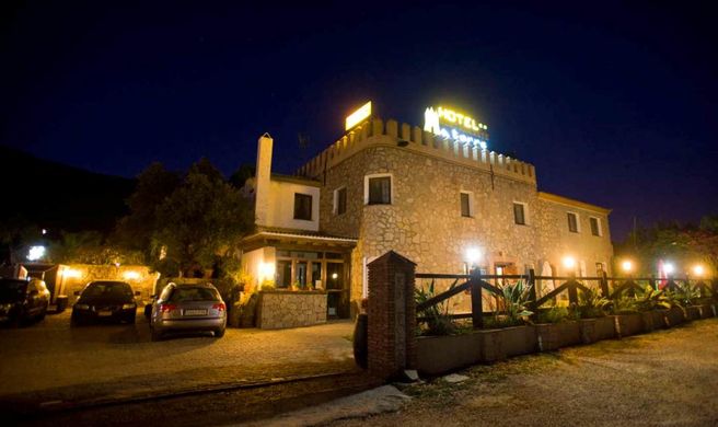 Hotel La Torre Tarifa Exterior