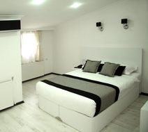 Hot Suites Taksim Room