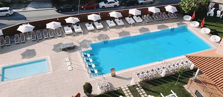 Hotel Granada Palace Pool