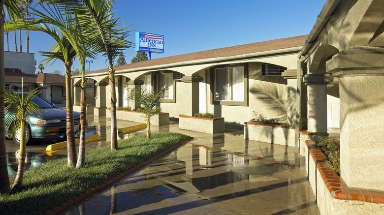 <b>American Inn Exterior</b>