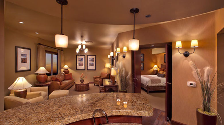 <b>Lodge at Feather Falls Casino Suite</b> <b>Lodge at Feather Falls Casino Suite</b>