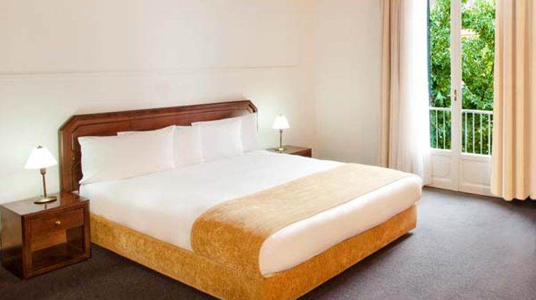 <b>Domotel Arni Room</b>