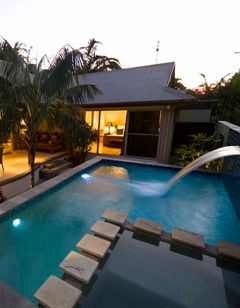 The Villas of Byron