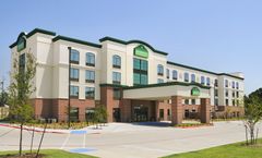 Comfort Inn and Suites Frisco East - McKinney