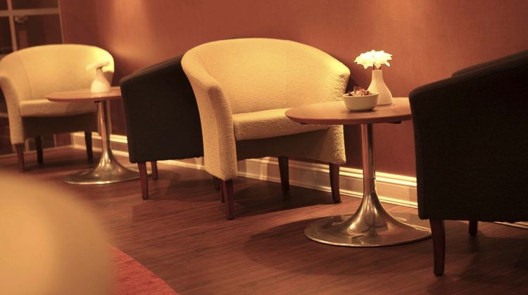 Hitchin Priory Lobby