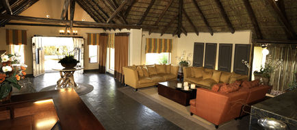 Shumba Valley Lodge Lobby