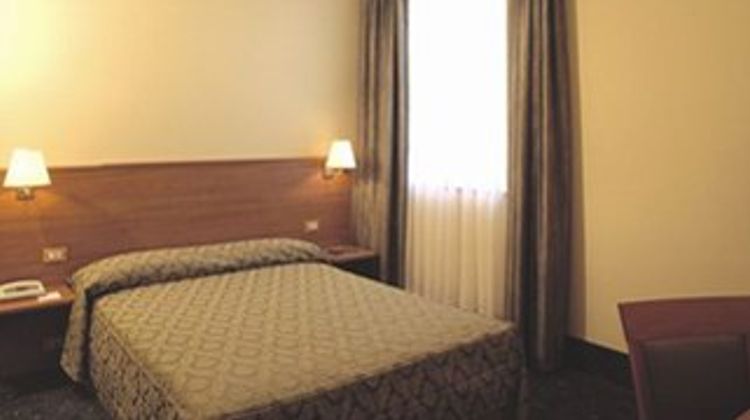Hotel Re Lissone Room
