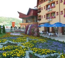 Grand Hotel Perla Ciucasului Exterior