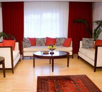 Phoenicia Apartments Unirii Meeting