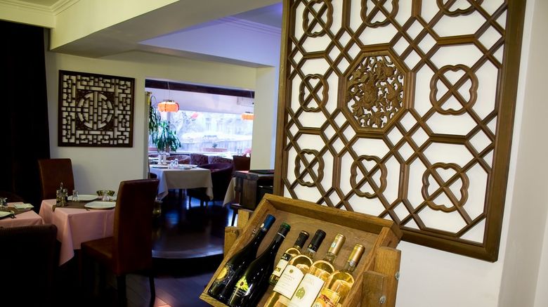 <b>Phoenicia Apartments Unirii Restaurant</b> <b>Phoenicia Apartments Unirii Restaurant</b>
