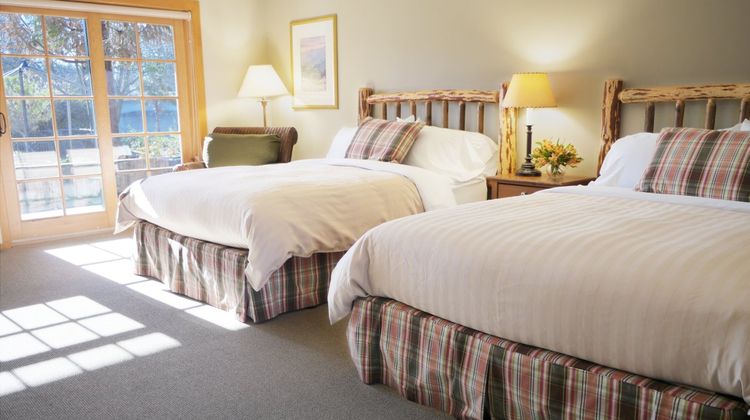 The Lodge at Riverside Room
