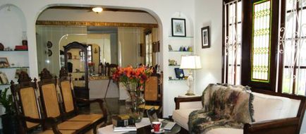 Casa Castellana B&B Inn Lobby