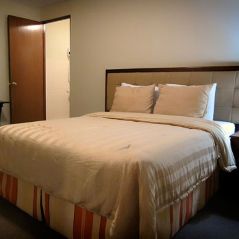 S.J. Suites Hotel