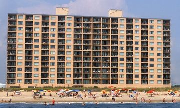 Marigot Beach Suites