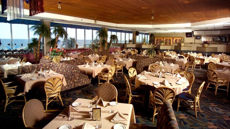 <b>Marigot Beach Suites Restaurant</b>