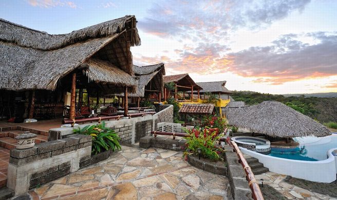 Hacienda Puerta del Cielo Exterior