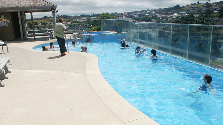 Marsden Suites Nautilus Orewa Pool