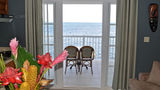 <b>Tropical Suites Room</b>