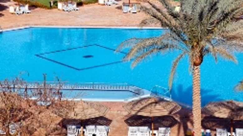 <b>Continental Hotel Pool</b>