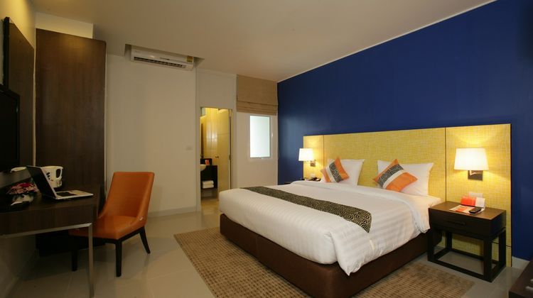 Legacy Express Bangkok Room