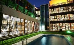 Escuela Hotel Santa Cruz