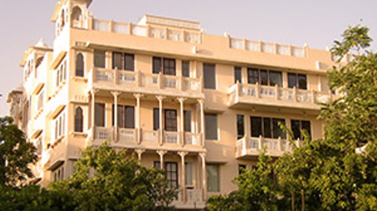 Om Niwas All Suite Hotel Exterior