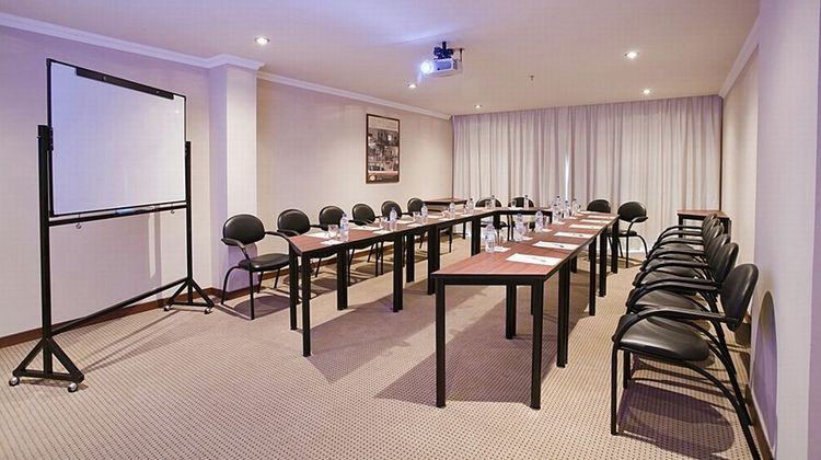 The Stubel Suites & Cafe Meeting