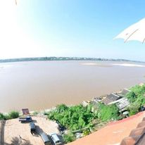 Sengtawan Riverside Hotel