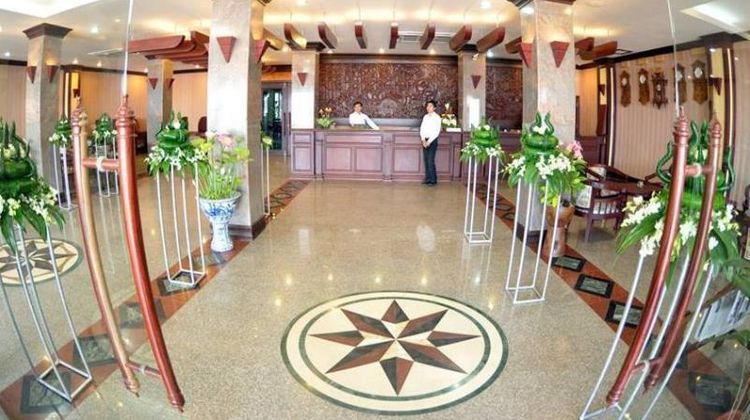 Sengtawan Riverside Hotel Lobby