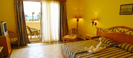Brayka Bay Reef Resort Hotel Room