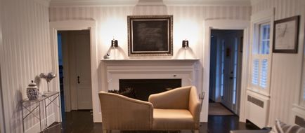 The Platinum Pebble Boutique Inn Lobby
