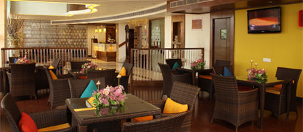 HK Clarks Inn Amritsar Lobby